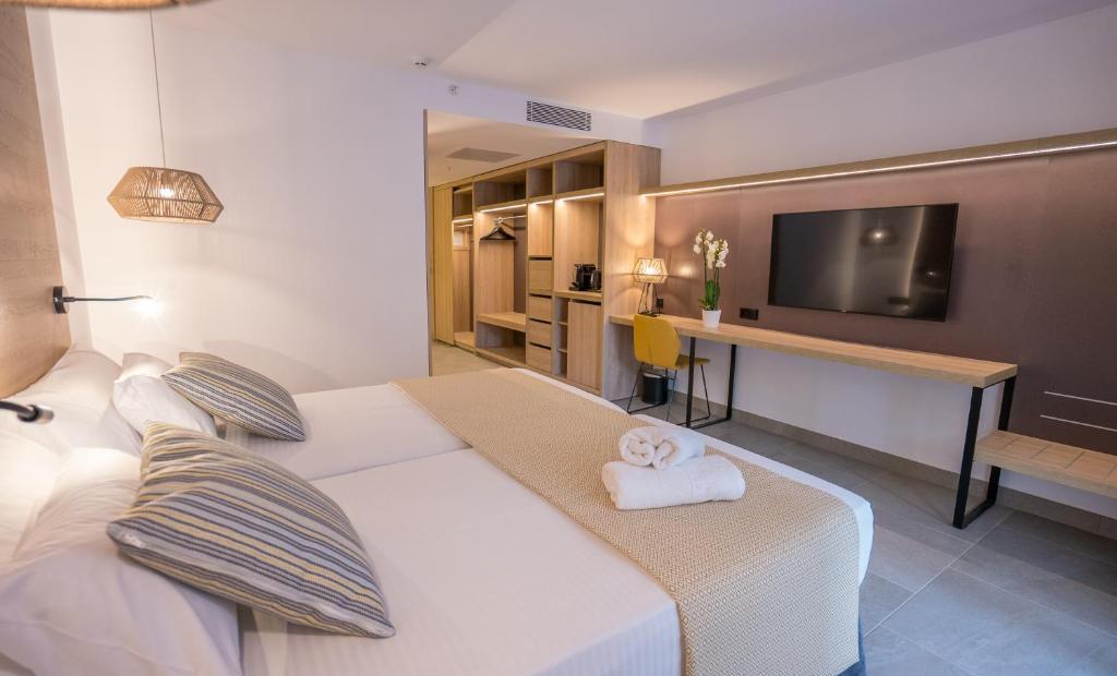 Hotel Morlans Suites Paguera   Hotel Morlans Suites Paguera